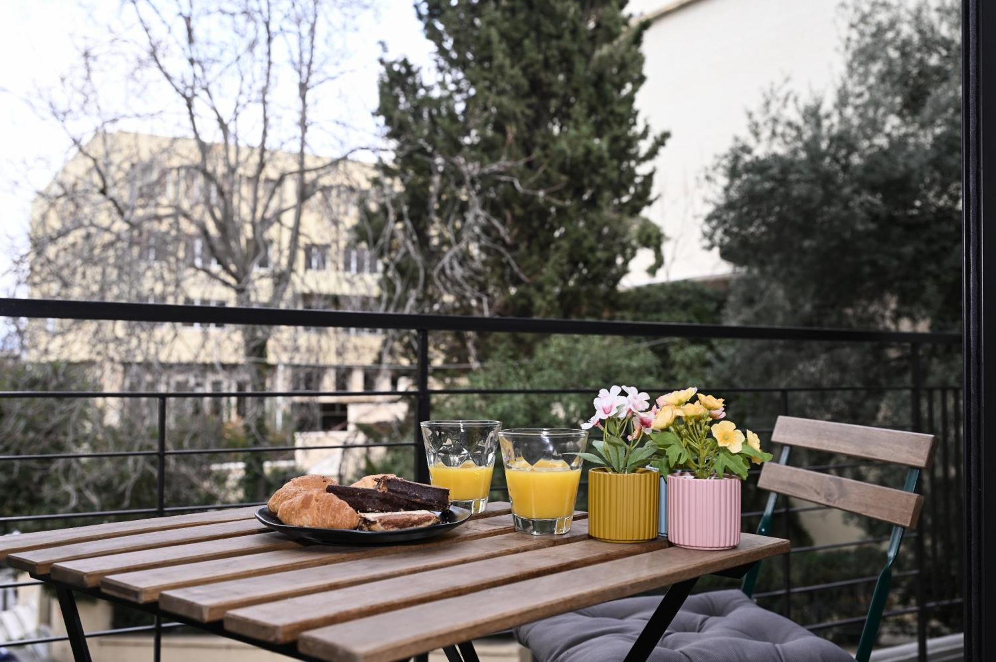 Nueva Upscale By Neuvel
